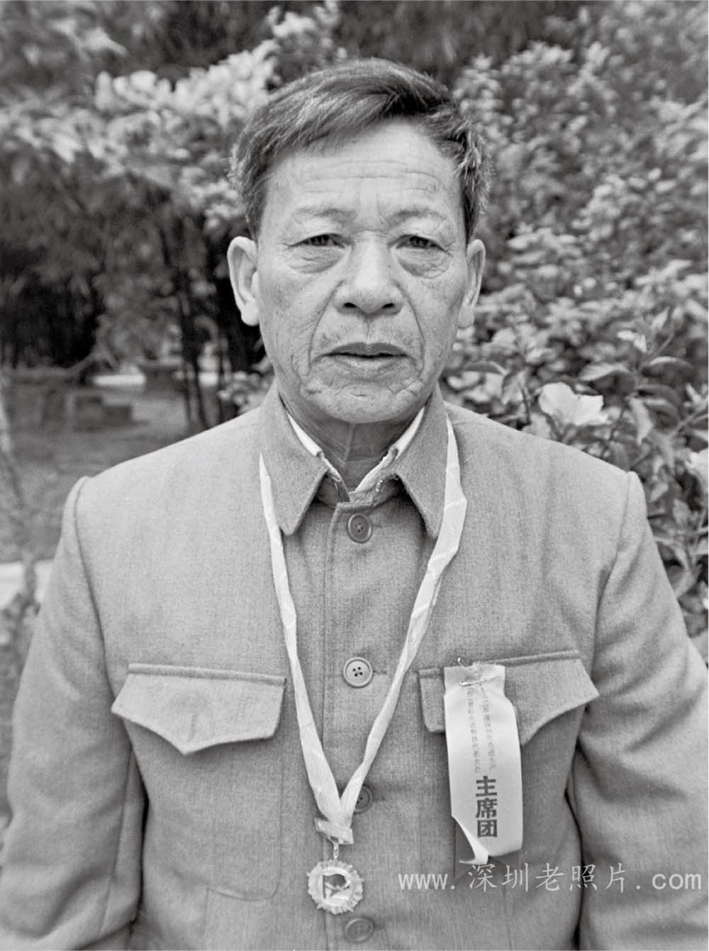 带头人吴柏森书记(1982)