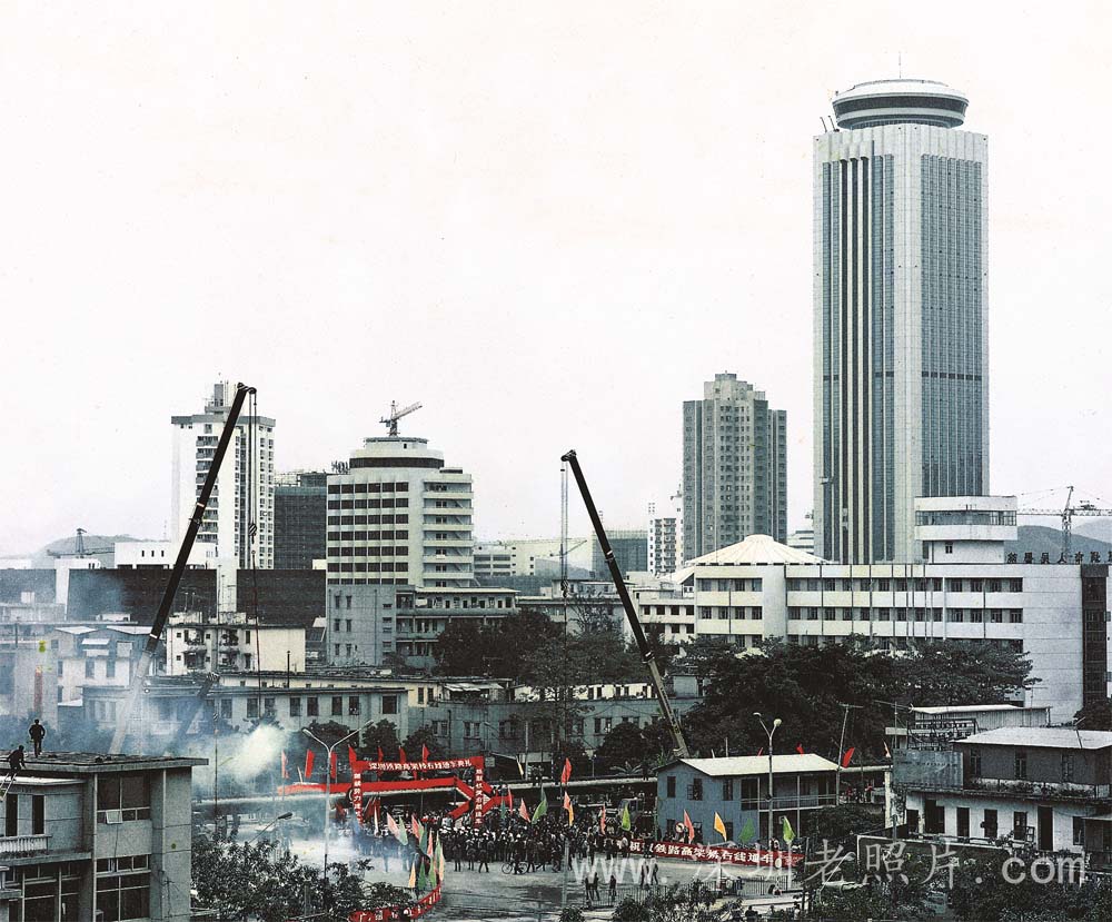 深圳铁路高架桥右线通车（1987.9.30）